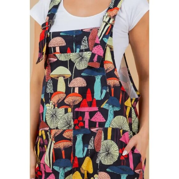 M Sized Black Mushrooms Overalls Jumpsuit cozy, Boho Unworn Psychadelic & Fun - Picture 2 of 9